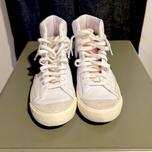 Nike Blazers Men’s Size 10